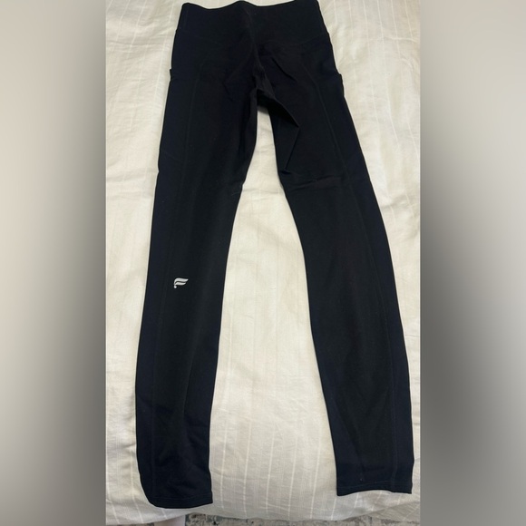 FABLETICS leggings - Picture 2 of 2